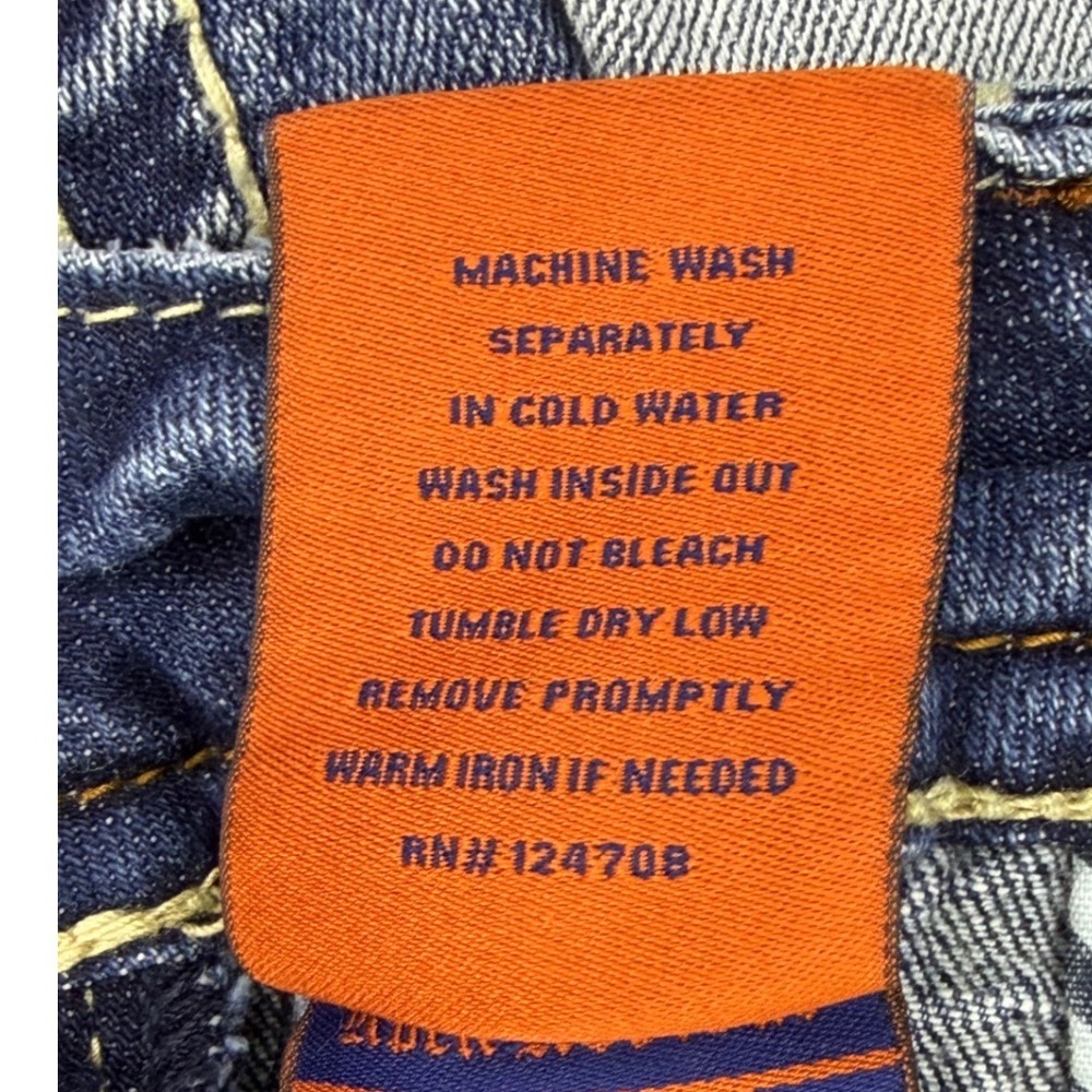 Rock Revival Celine Capri Jeans Womens 29 Blue Distressed Embroidered  Denim - Picture 10 of 10